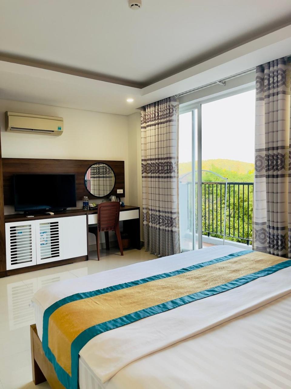 May Hotel Night Market Duong Dong Exterior foto